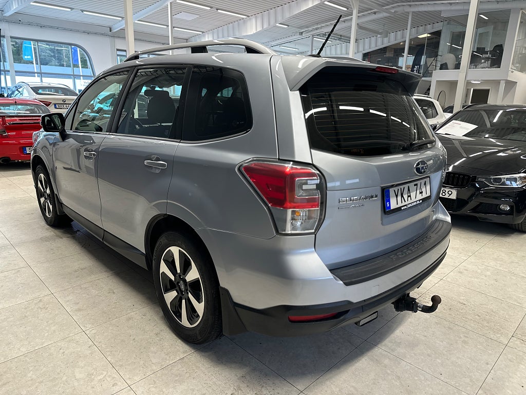 Subaru Forester 2.0 4WD 4,99% Lineartronic/B-kamera/Drag