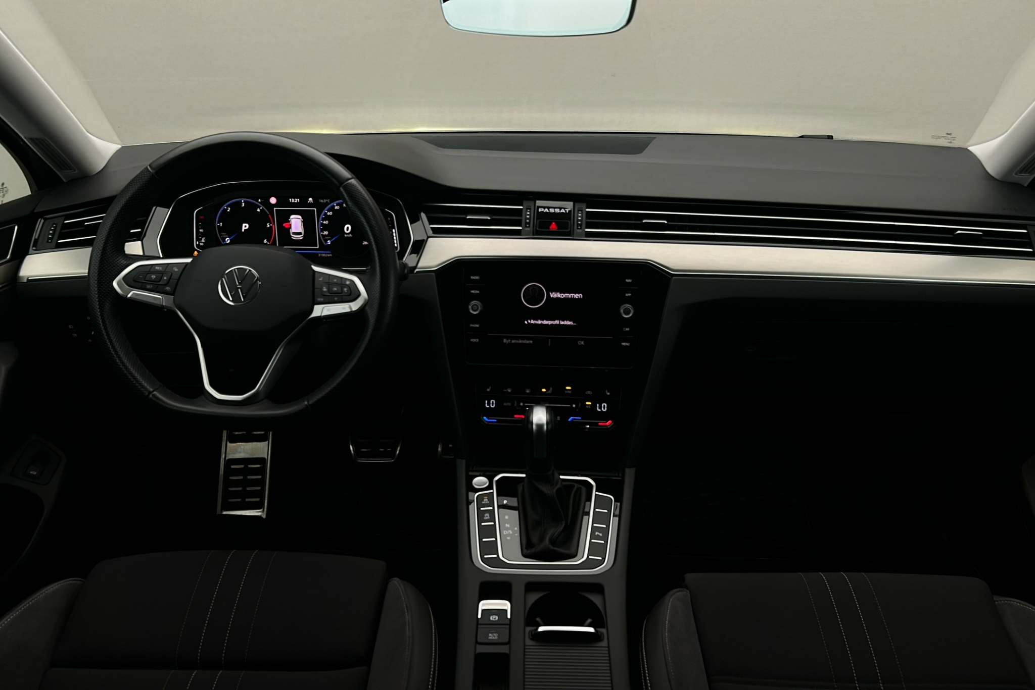 Volkswagen Passat 2023, bild 3/10