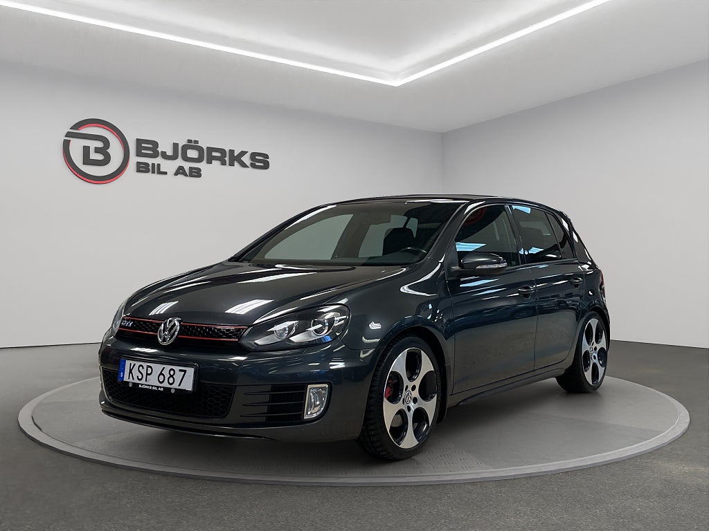 Volkswagen Golf 5-door GTI 2.0 TSI PDC Automat 211hk