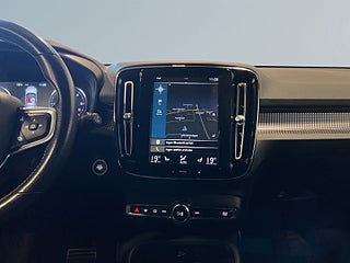 Volvo XC40 D4 AWD Geartronic R-Design Drag Navi Kamera Skinn S&V – bild 11