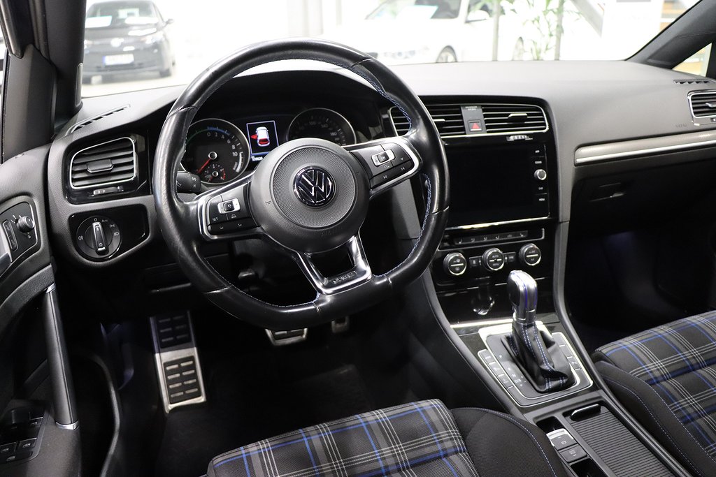 Volkswagen Golf GTE 1.4 TSI DSG Sekventiell, 204hk, 2018