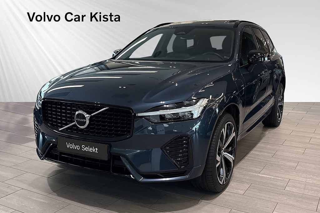 Volvo XC60 Recharge T8 R-Design Drag Pano H/K B-Kam Carplay