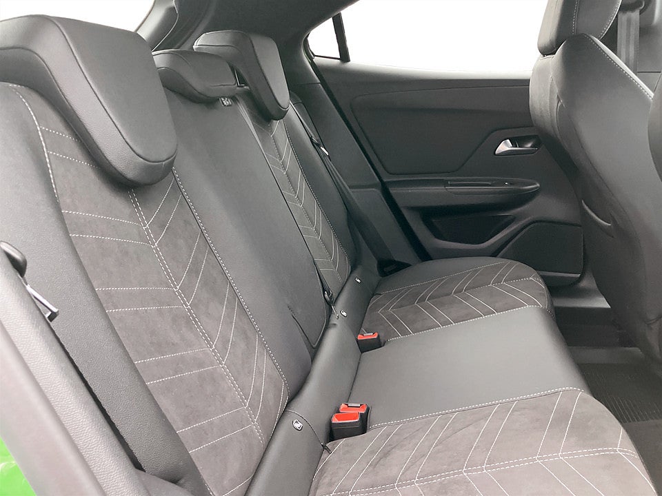 Bild på Opel Mokka Ultimate 1.2 Turbo 130hk Aut B-KAMERA CARPLAY
