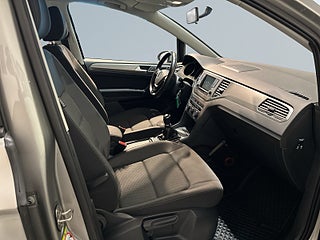 Volkswagen Golf Sportsvan 1.2 TSI BMT Base 1-Ägare Dragkrok Motorvärmare S/V-hjul – bild 10