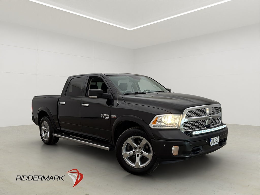 Dodge RAM 1500 Laramie 5.7 4x4 Luft Drag Alpine Skinn Moms