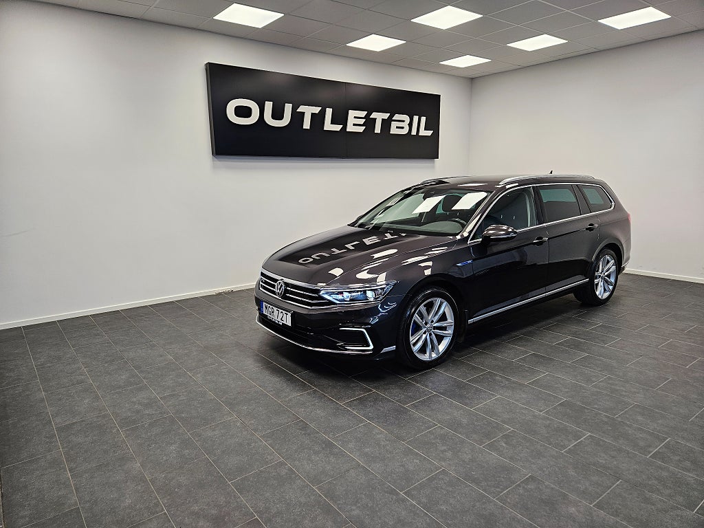 Volkswagen Passat GTE 218hk Sportscombi Executive Navi Drag