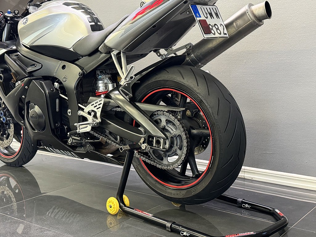 Yamaha YZF-R6 0.6