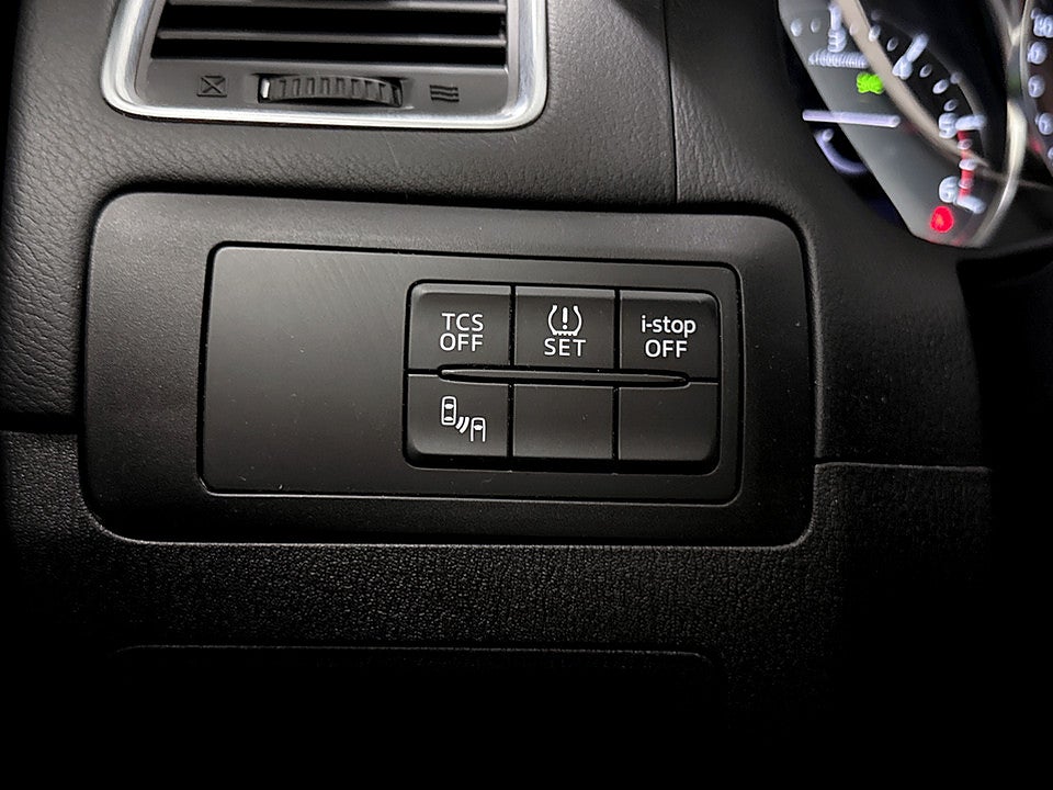 Bild på Mazda CX-5 2.2 SKYACTIV-D 150hk Aut AWD B-KAMERA NAVI