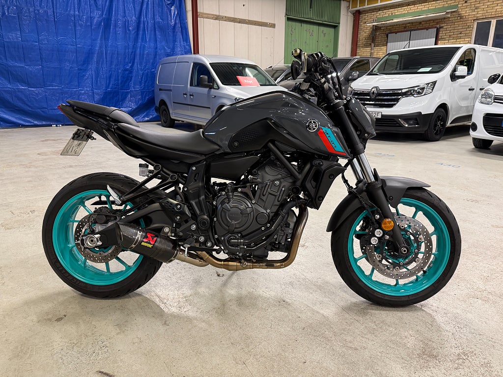 Yamaha MT-07  Akrapovic / Mycket Utrustning /