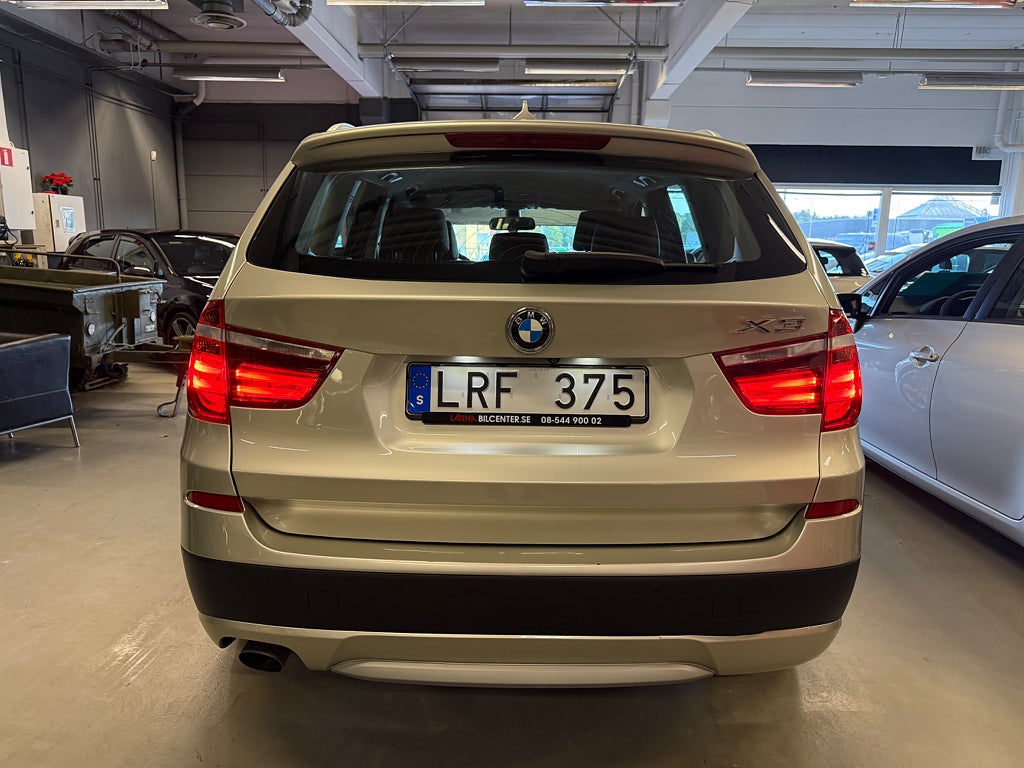 BMW X3 2011 - miniatyr 7