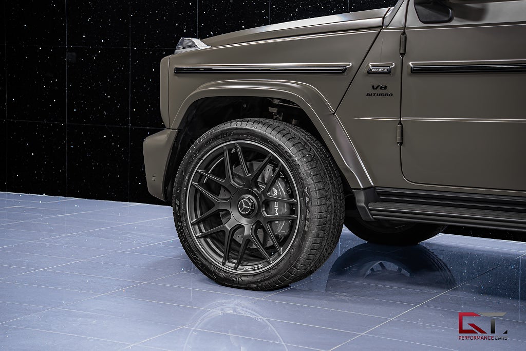 Mercedes-Benz G63 AMG 2025 MOMS MANUFAKTUR Tv 22" Kolfiber Nightpackage