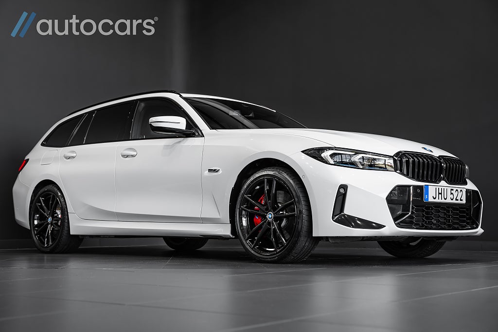 BMW 330e xDrive Touring M Sport PRO|Leasbar|HiFi|Shadow line|19"