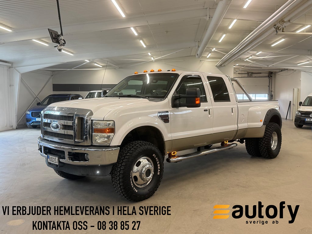 Ford F-350 Crew Cab 6.4 V8 Power Stoke 4x4 LARIAT DUALLY 6-SITS 