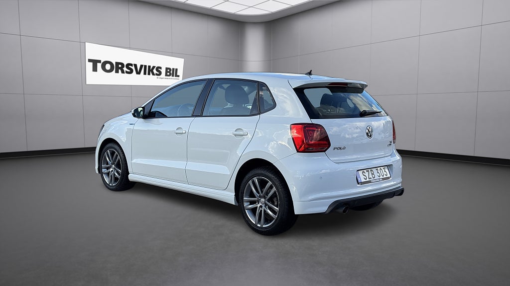 Volkswagen Polo 5-dörrar 1.2 TSI R-Line Base P-Sensorer Ny servad - miniatyr 4
