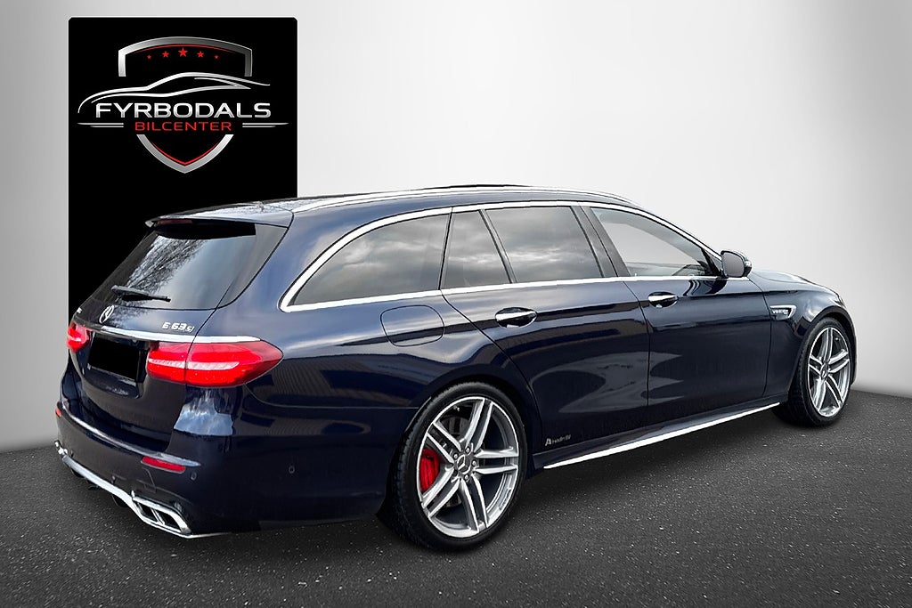 Mercedes-Benz E 63 S T 4MATIC+ AMG 612HK SVENSKSÅLD PANORAMA DRAGKROK 2018, bild 3