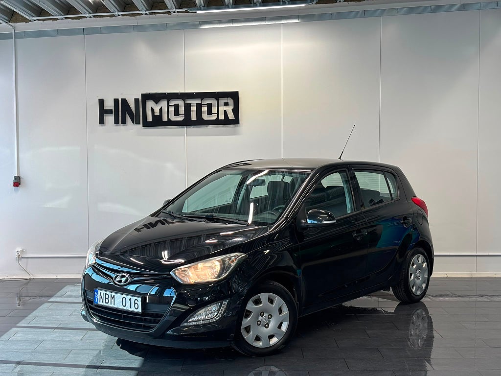 Hyundai i20 5-dörrar 1.2 Premium |LågSkatt|NyServ|Kamkedja|