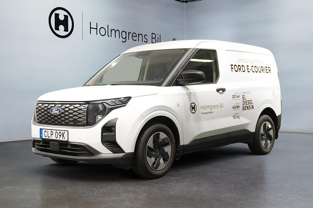 Ford Transit Courier Skåp Trend Elmotor 136 hk | Ränta 3,95%