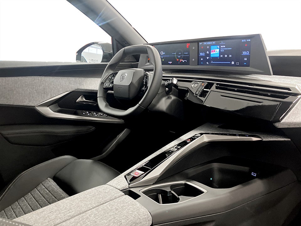 Bild på Peugeot 5008 GT Hybrid Aut - HYRBIL