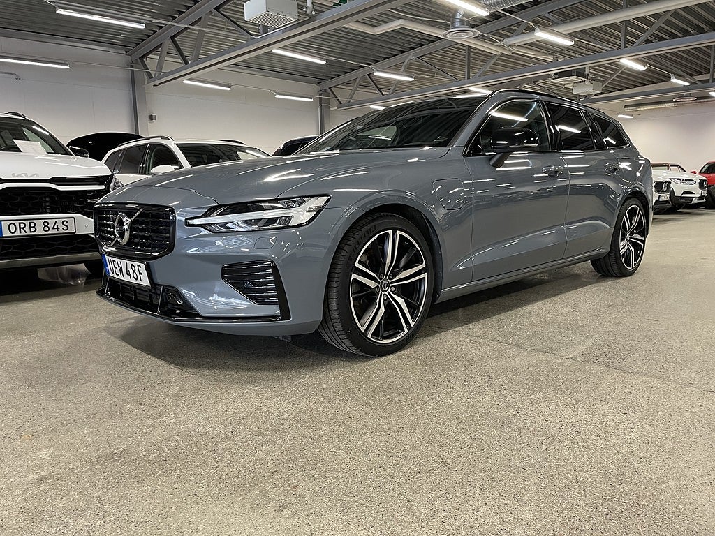 Volvo V60 Recharge T6 AWD Geartronic R-Design Euro 6