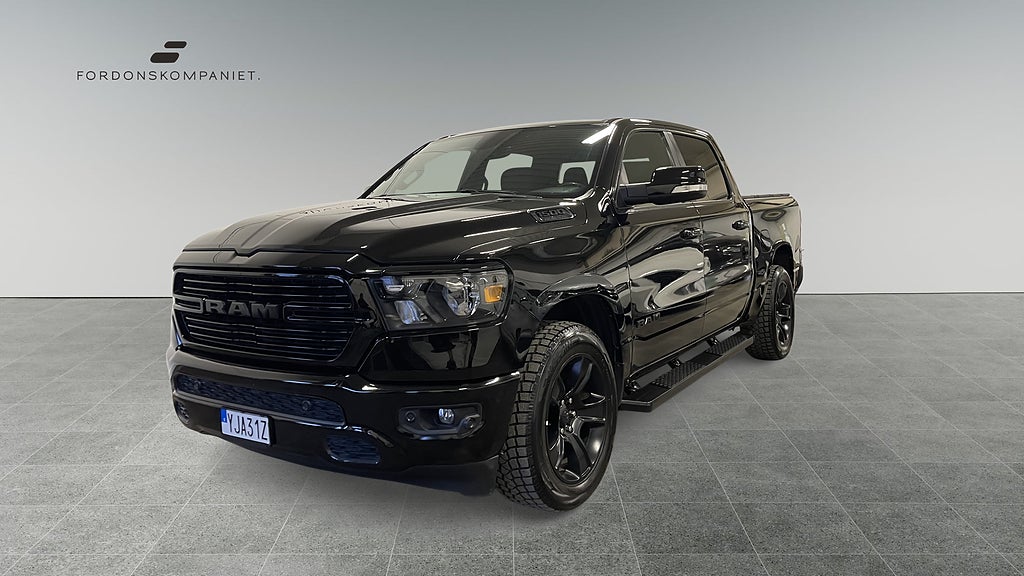 Dodge RAM 1500 Crew Cab 5.7 V8 HEMI 4x4 TorqueFlite Nybesiktad Välutru