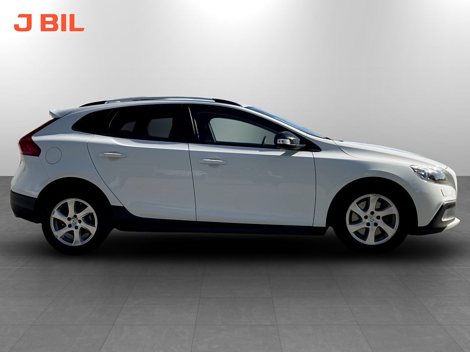 Bild på Volvo V40 Cross Country Business T3 152hk P-SENSORER