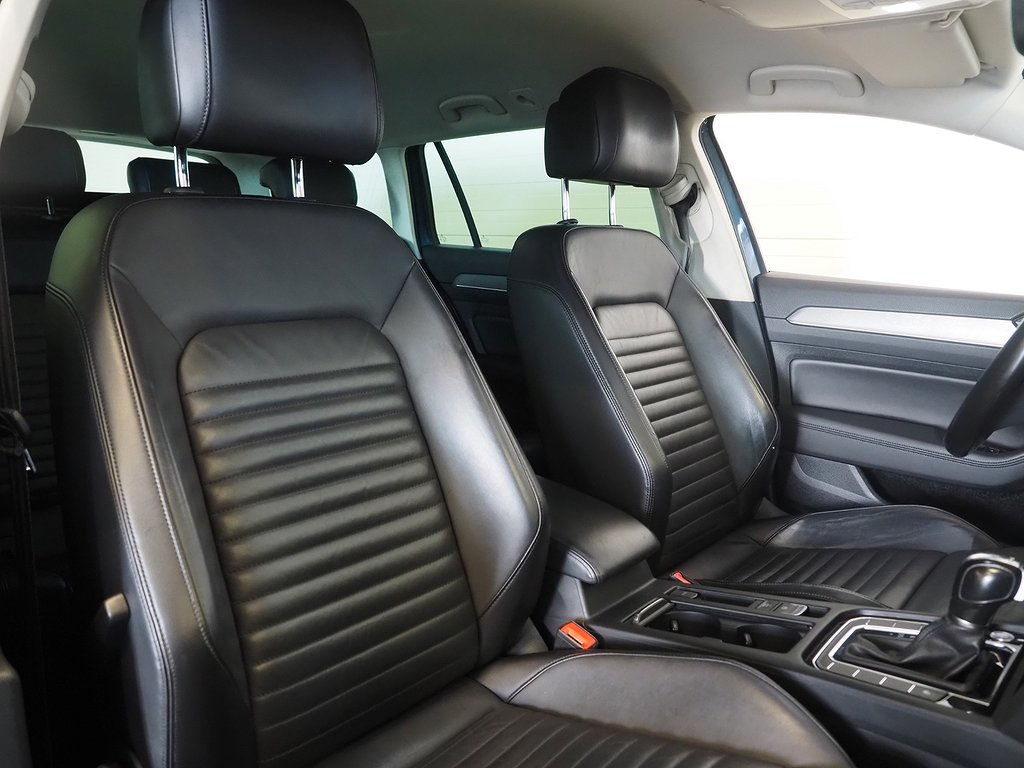 Volkswagen Passat Alltrack TDI 190hk 4M Drag|D-värm|Cockpit 2018
