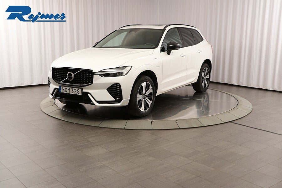 Volvo XC60 Recharge T6 II Plus Dark Edition.