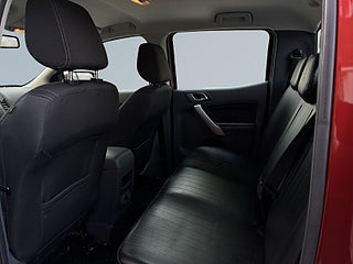 Ford ranger Dubbelhytt 4×4 SelectShift SoV-Däck/Värmare/Drag – bild 13