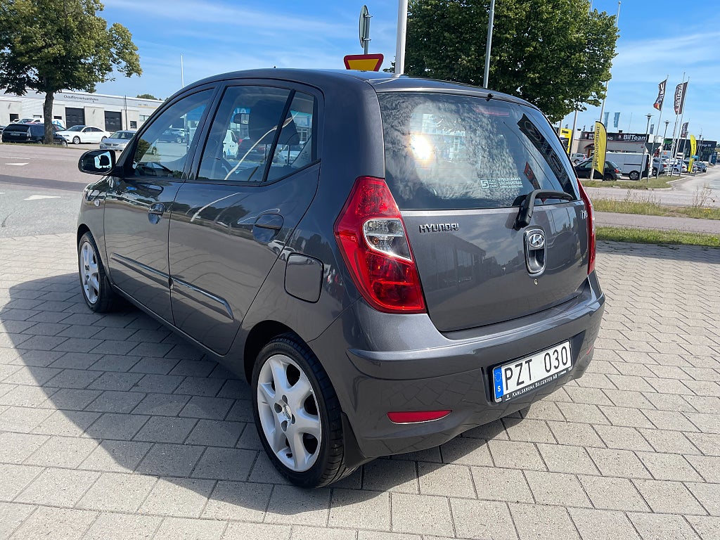 Hyundai i10 1.1 iRDE Premium, Årsskatt 360 kr, ENDAST 12180 mil