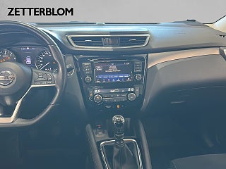 SUV Nissan Qashqai 10 av 17