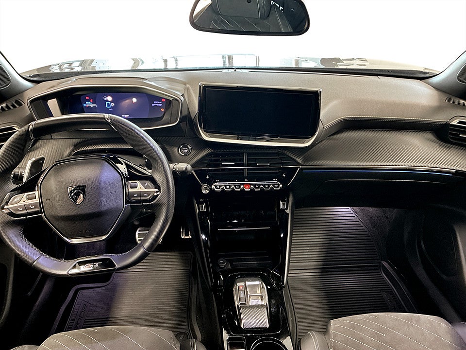 Bild på Peugeot 2008 GT Hybrid 145hk Aut B-KAMERA CARPLAY
