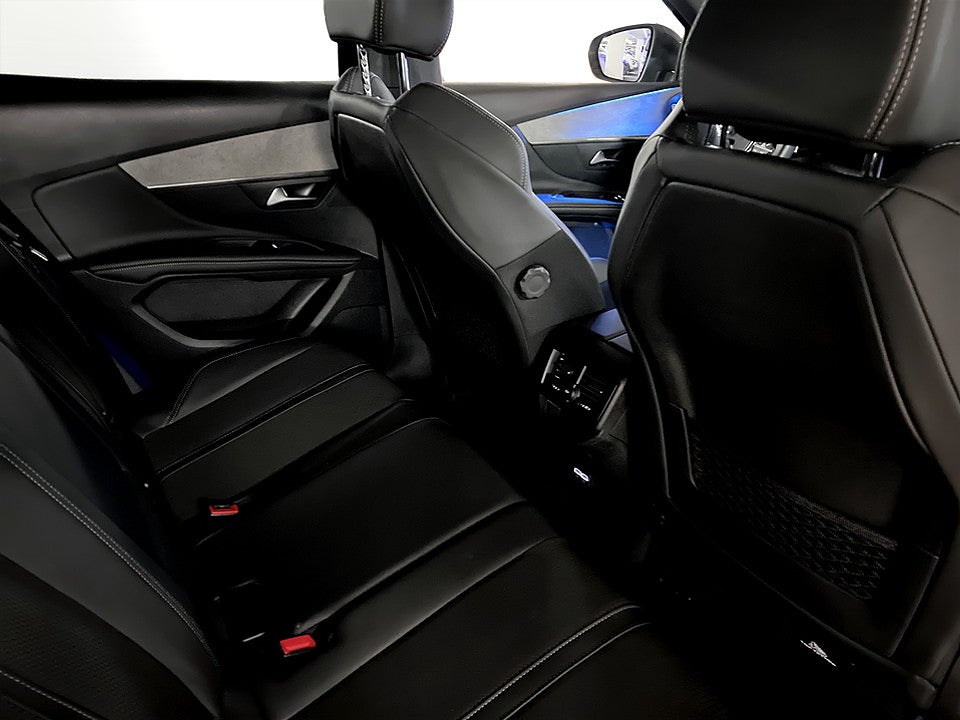 Bild på Peugeot 3008 GT 1.2 PT 130hk Aut B-KAMERA CARPLAY
