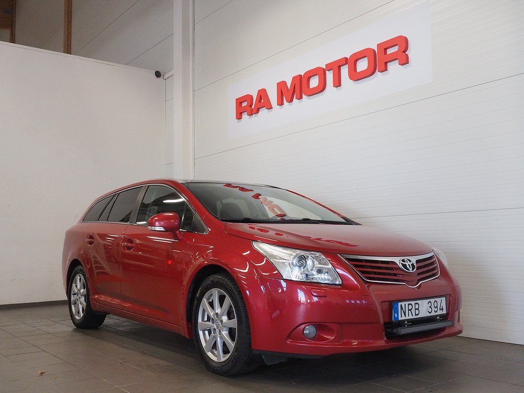 Toyota Avensis Kombi 2.0 Multidrive S Premium | Pano | Skinn 2010