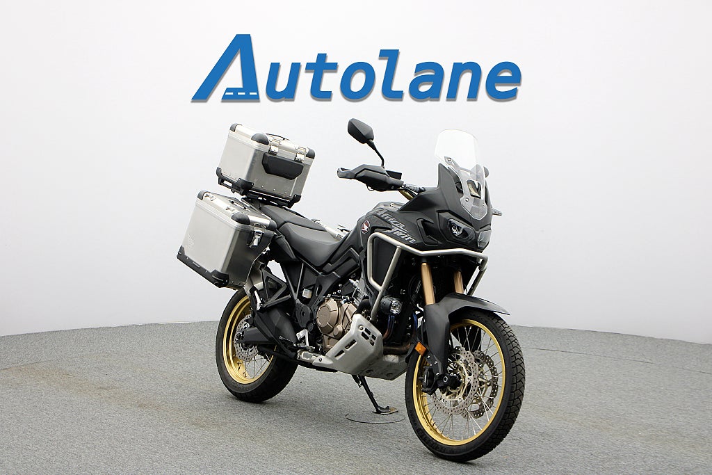 Honda CRF1000A *Endast 1-Ägare, Honda originalväskor 