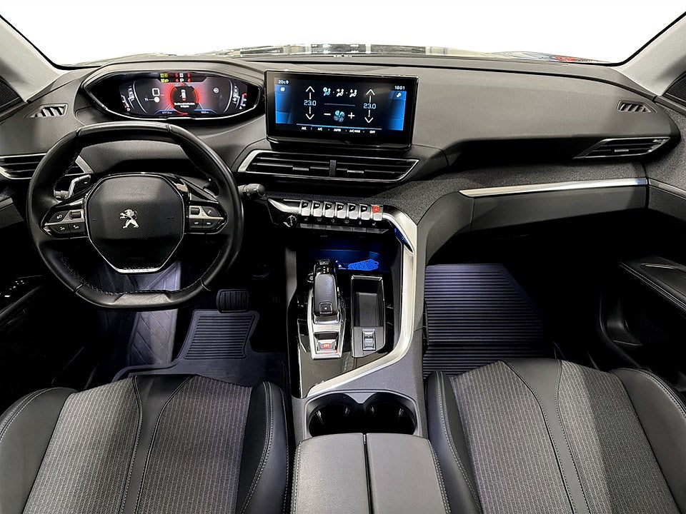 Bild på Peugeot 3008 Allure 1.2 PT 130hk Aut - DRAG, B-KAMERA