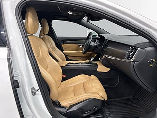 Volvo V90 Cross Country D4 AWD Momentm S&V/Drag/Pano/Massage