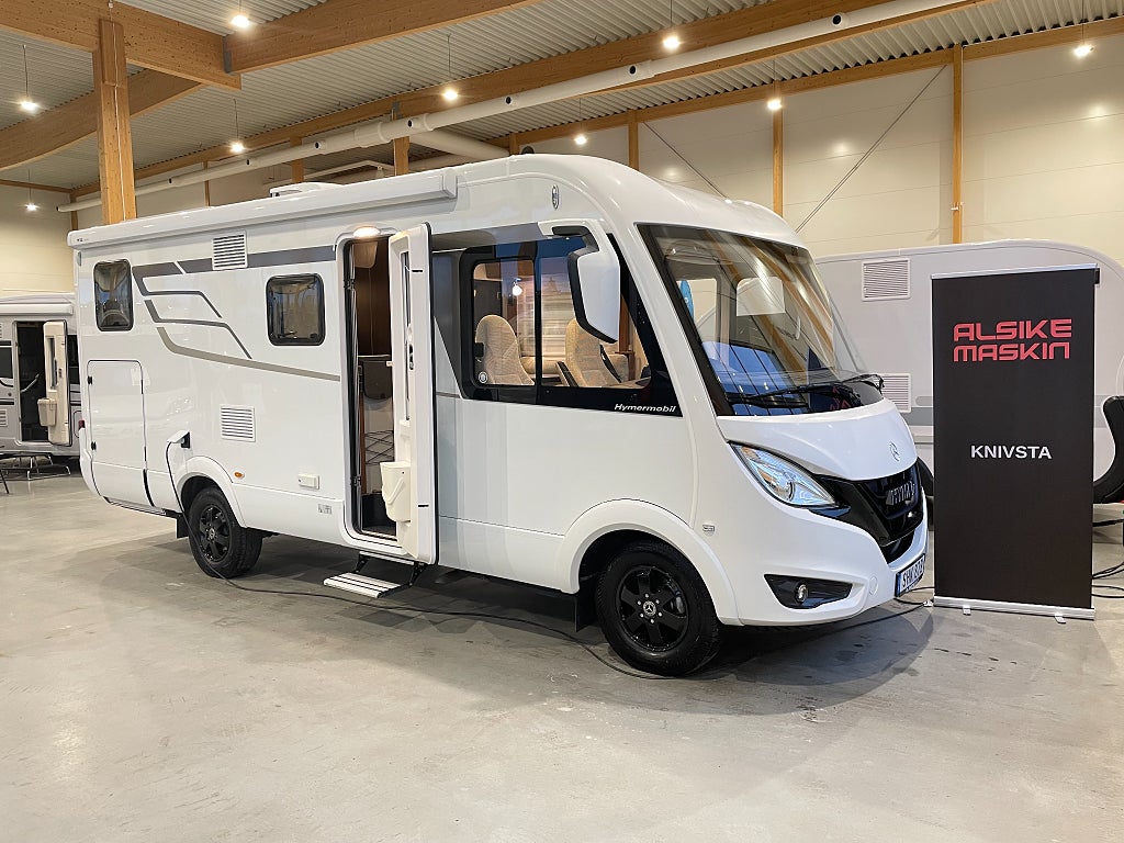 Hymer ( Öppet som vanligt i Mellandagarna ) /Solcell/AC bodel/ALDE/Inv