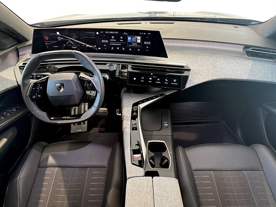 Bild på Peugeot 3008 GT Hybrid 1.2 PT 145hk Aut B-KAMERA CARPLAY