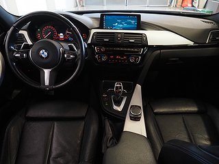 Kombi BMW 320 16 av 24