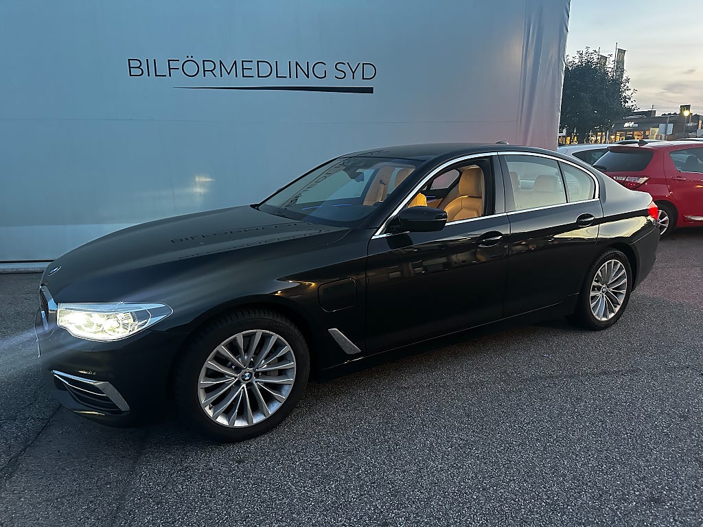 BMW 530e iPerformance Sedan Steptronic Luxury Line Euro 6