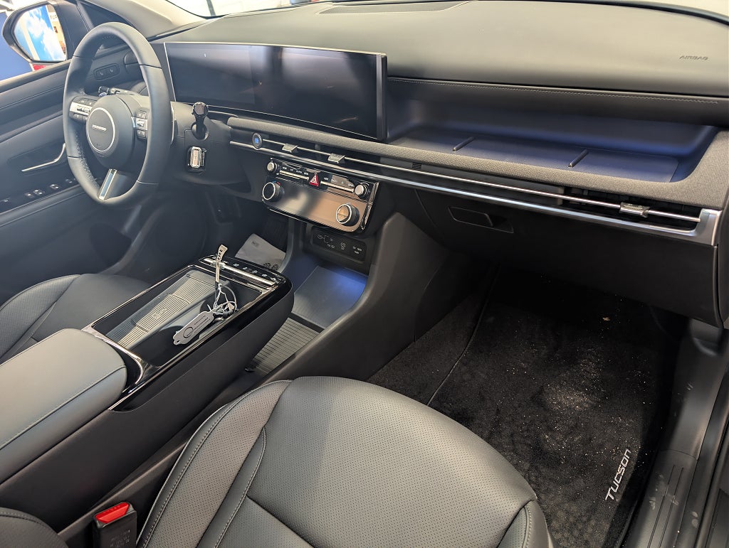 Hyundai Tucson Plug-In AWD *FÖRETAGSKAMPANJ* thumbnail