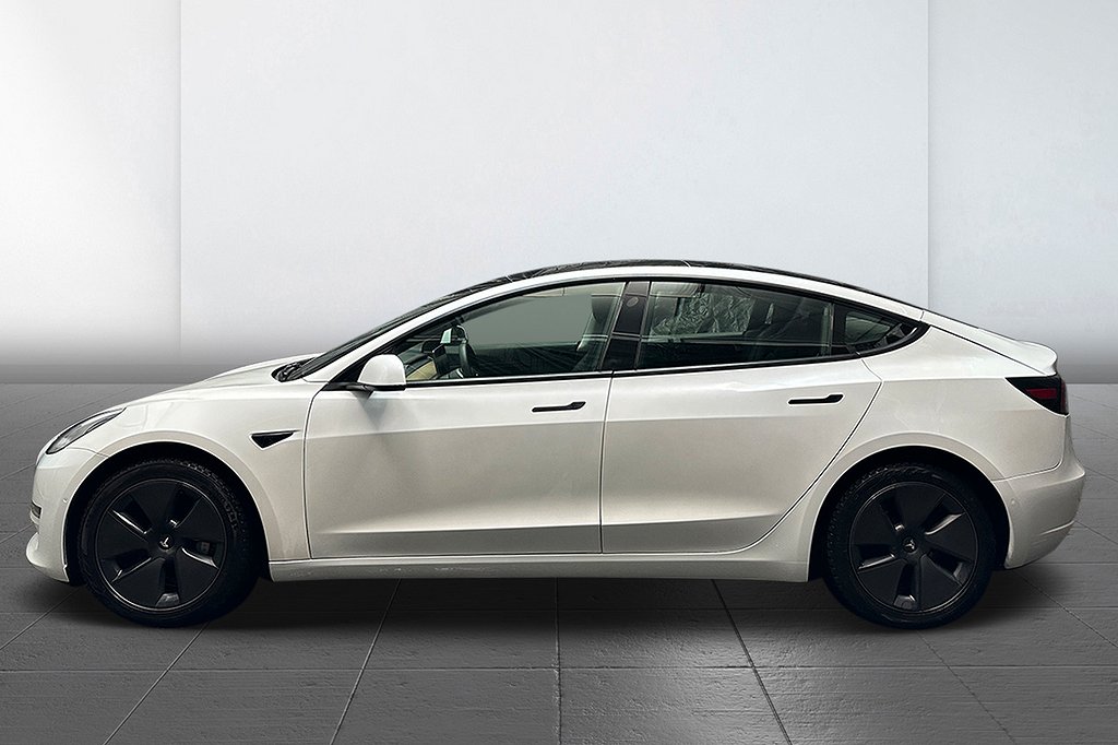 Tesla Model 3 Long Range AWD Drag Värmepump Autopilot Moms