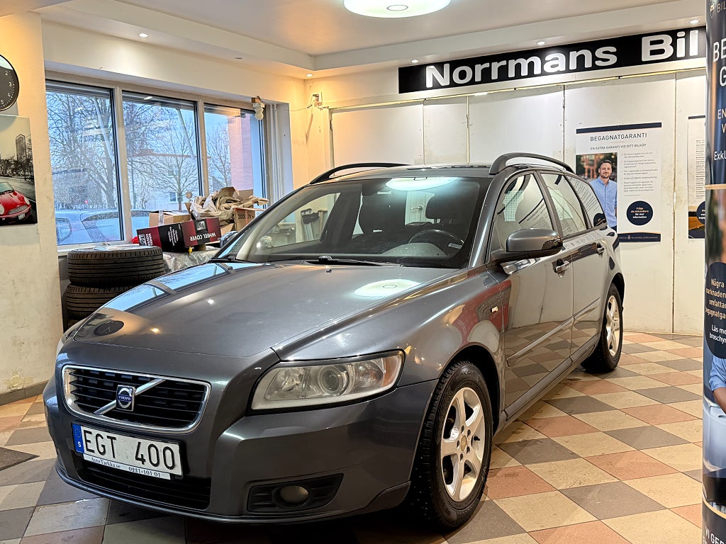 Volvo V50 1.6 D Kinetic Nybesikt&Servad/Drag/Kambyt/109hk