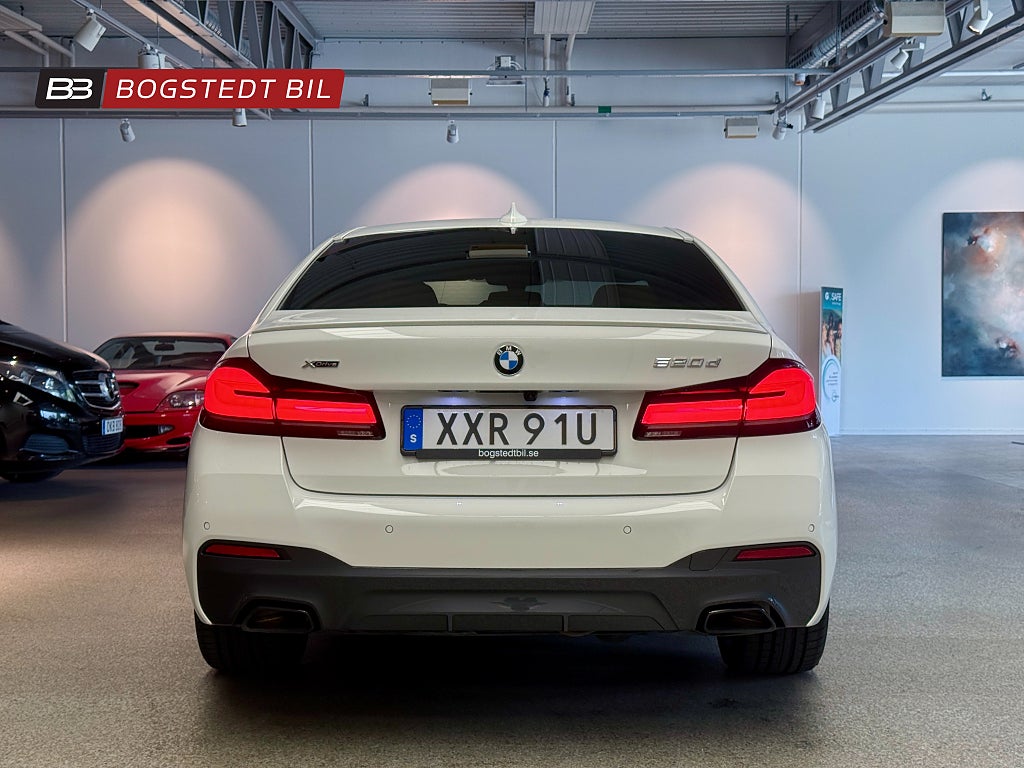 BMW 520d xDrive Sedan M Sport | Drag | H/K | Taklucka| Keyless