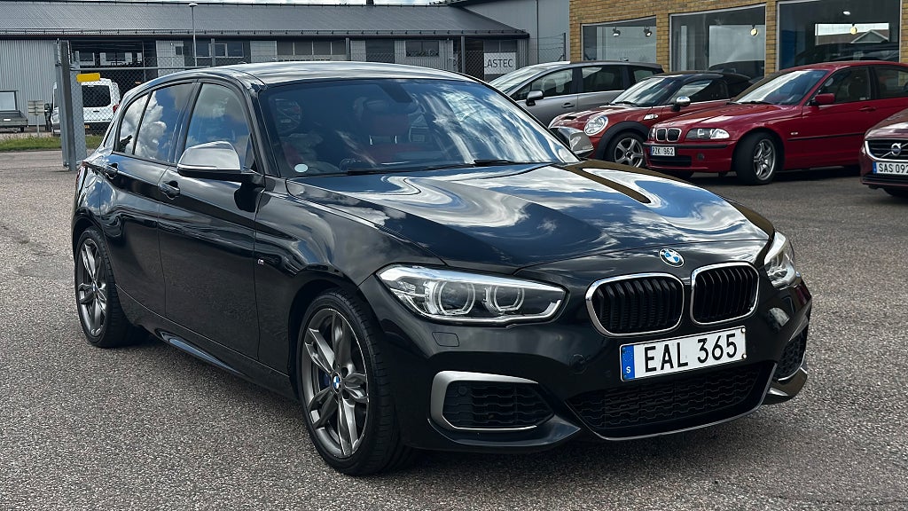 BMW M135i 5-dörrars Steptronic  