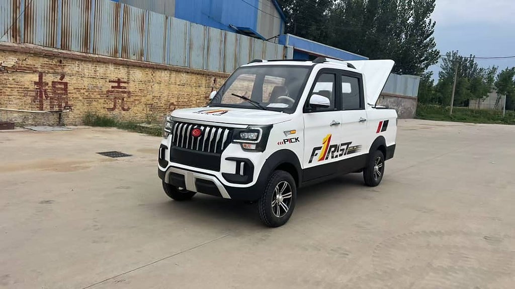 Titan PICKUP KLASS 2 KÖRKORTSFRI!!  