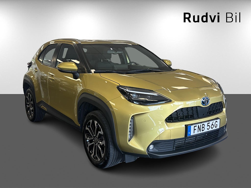 Toyota Yaris Cross Hybrid e-CVT Active Plus 1-Ägare