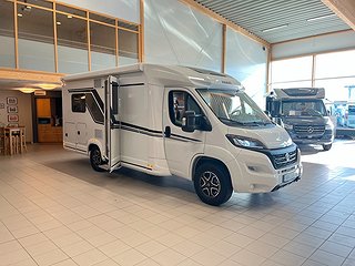 Husbil-halvintegrerad Knaus Sky TI 650 MF 3 av 28