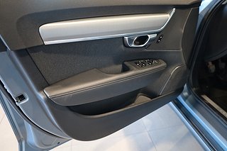 Kombi Volvo V90 21 av 23