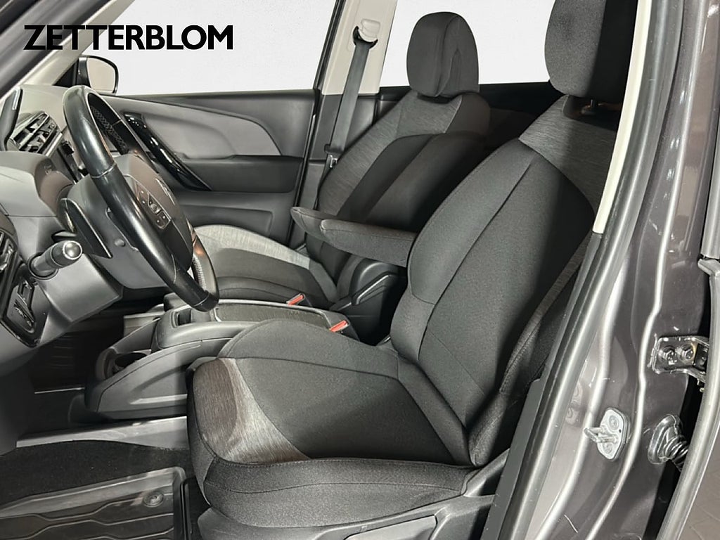 Minibuss Citroën Grand C4 Picasso 7 av 22